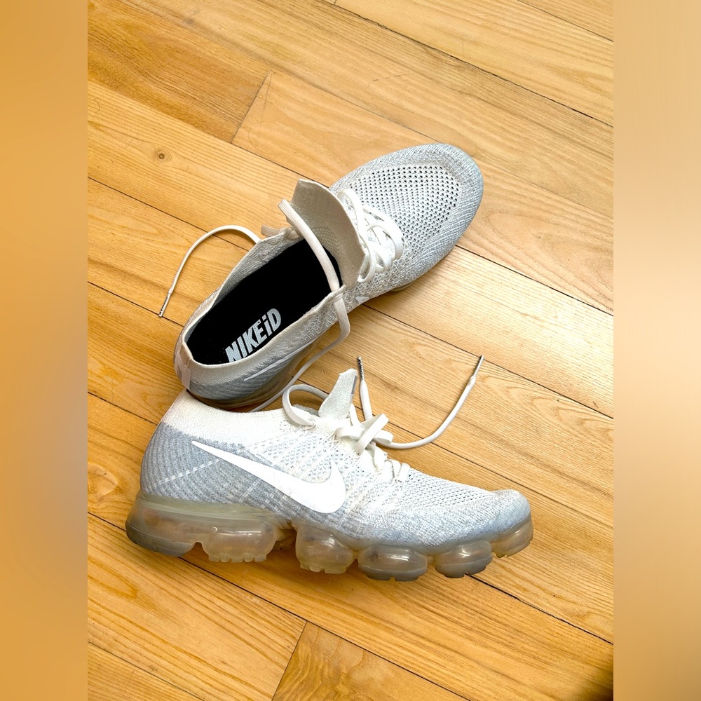 Men’s Nike VaporMax Shoes - size 10